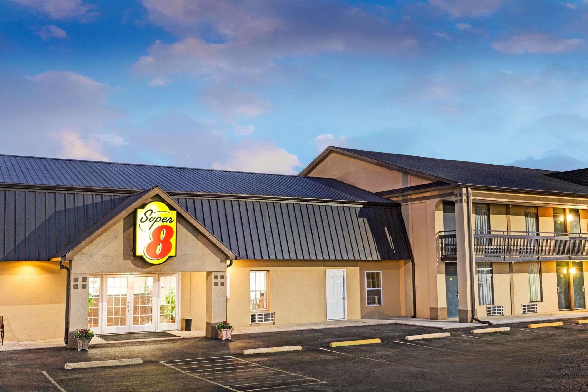 Super Inn & Suites Carrollton,West Georgia Exteriör bild